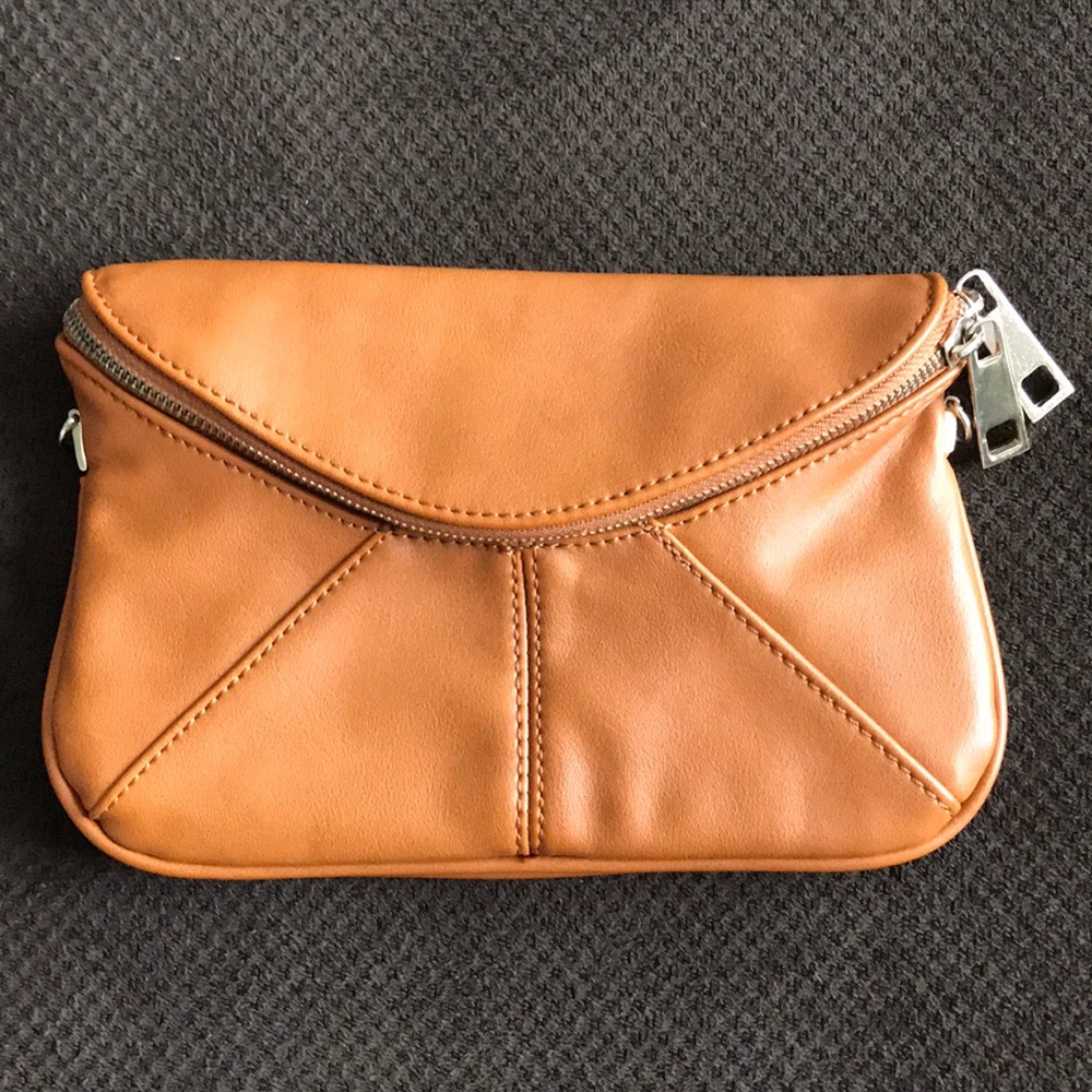 Street Level Brown Clutch